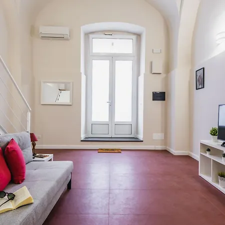 Homelet Umberto アパート カターニア