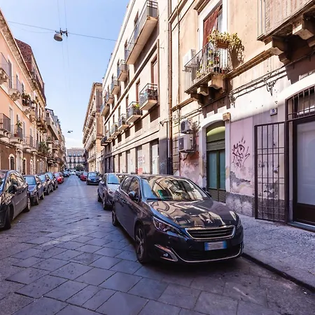 Homelet Umberto Apartment